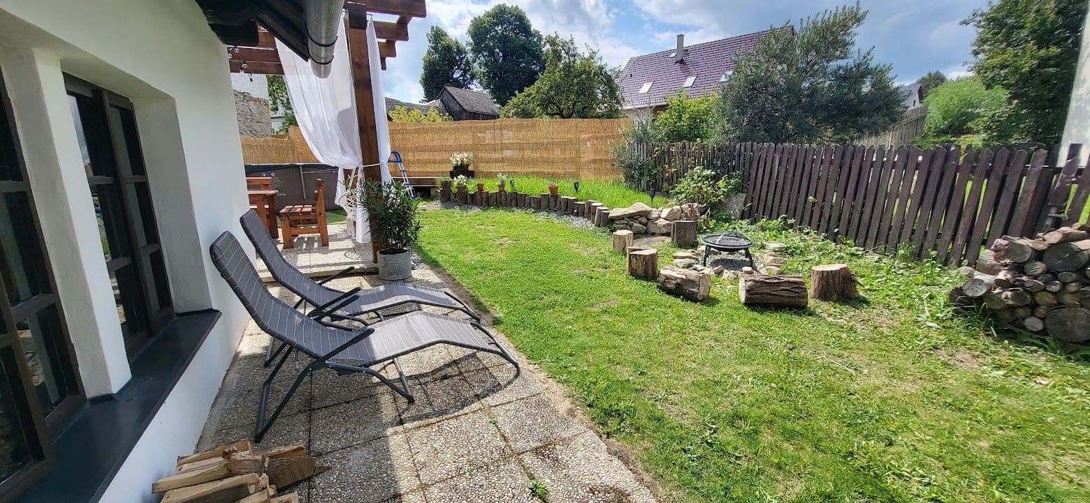 Predaj rekreačného objektu 215 m², pozemek 252 m², Nyklovice, Kraj Vysočina Predaj rekreačného objektu 215 m², pozemek 252 m², Nyklovice, Kraj Vysočina