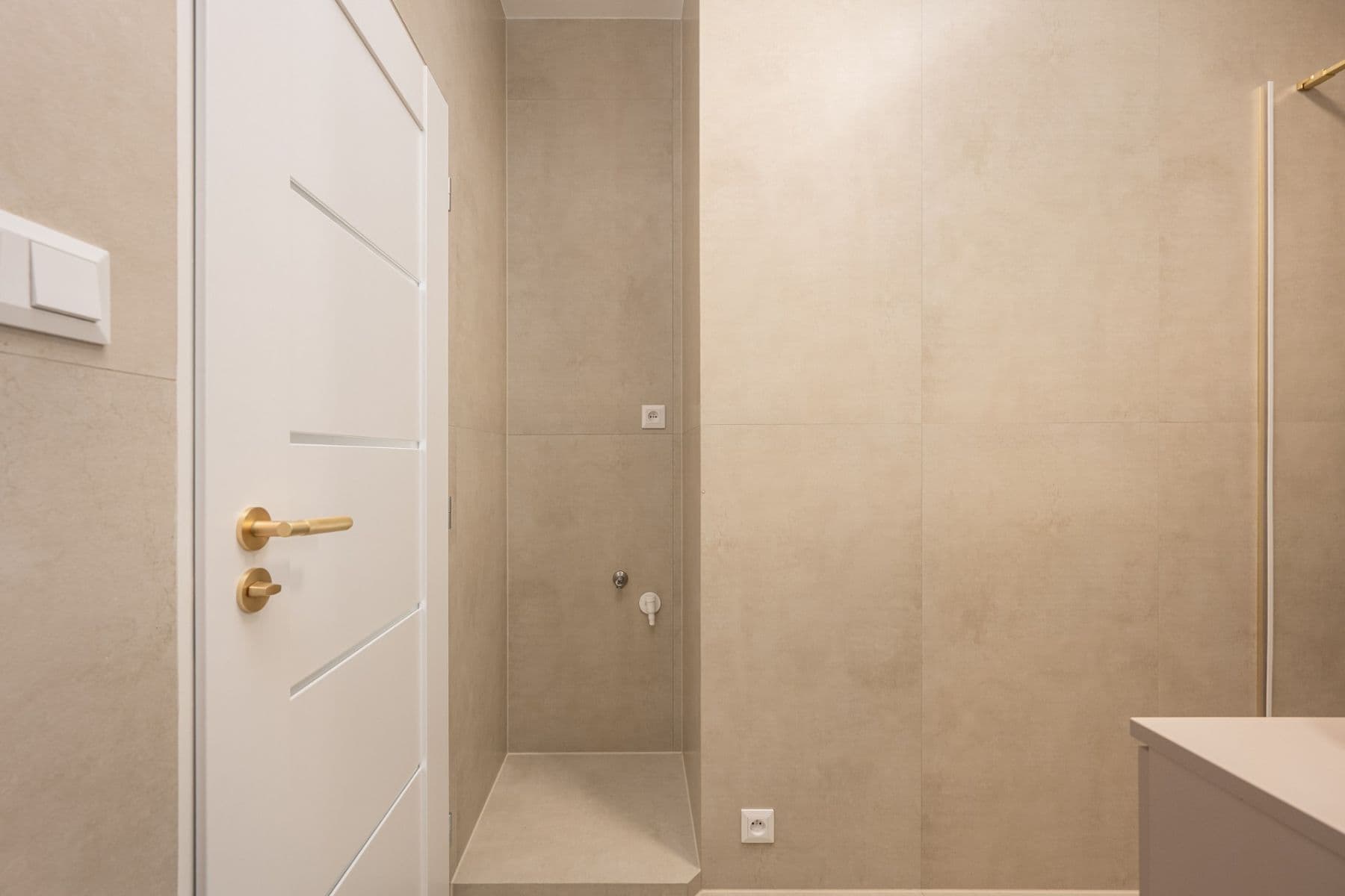 Predaj bytu 3-izbový 56 m², Mírová, Brno, Jihomoravský kraj Predaj bytu 3-izbový 56 m², Mírová, Brno, Jihomoravský kraj