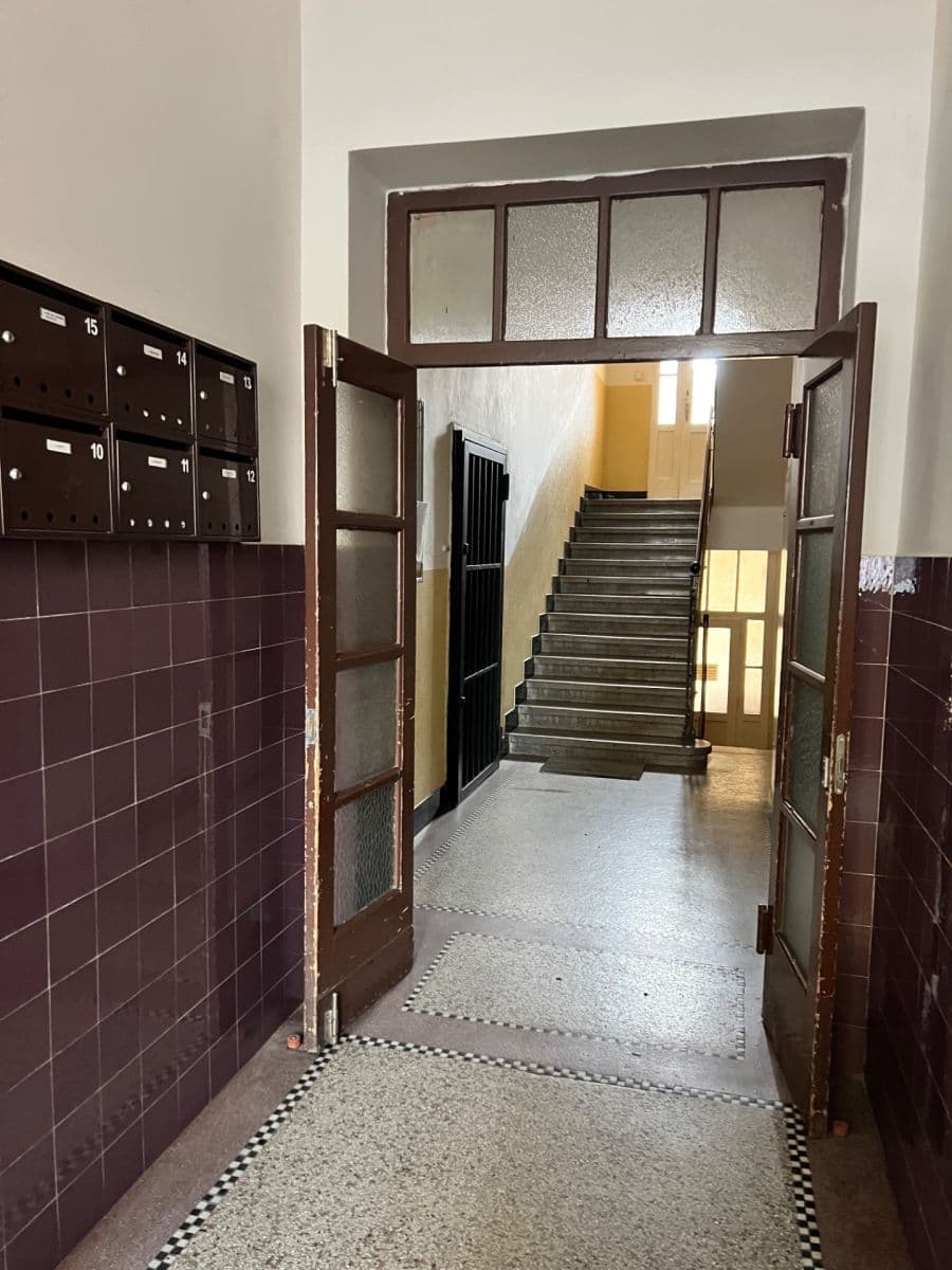 Prenájom bytu 1-izbový 24 m², Hartigova, Praha, Praha Prenájom bytu 1-izbový 24 m², Hartigova, Praha, Praha