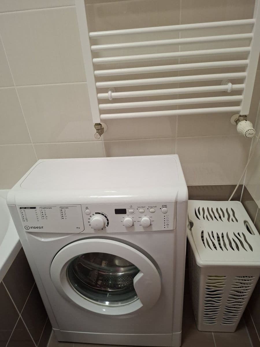 Predaj bytu 2-izbový 59 m², V Dolině, Praha, Praha Predaj bytu 2-izbový 59 m², V Dolině, Praha, Praha