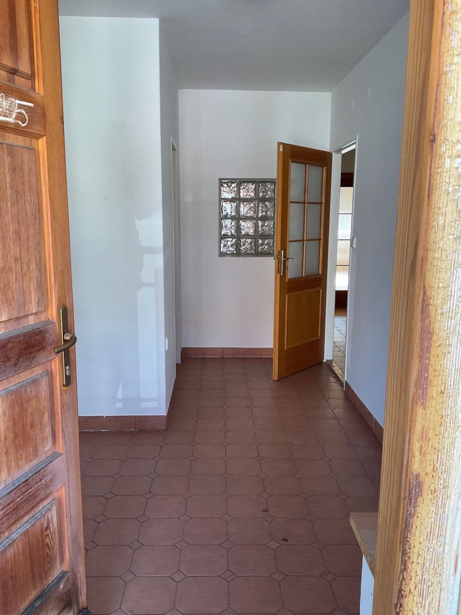 Predaj domu 206 m², pozemek 231 m², Praporce, Uherské Hradiště, Zlínský kraj Predaj domu 206 m², pozemek 231 m², Praporce, Uherské Hradiště, Zlínský kraj