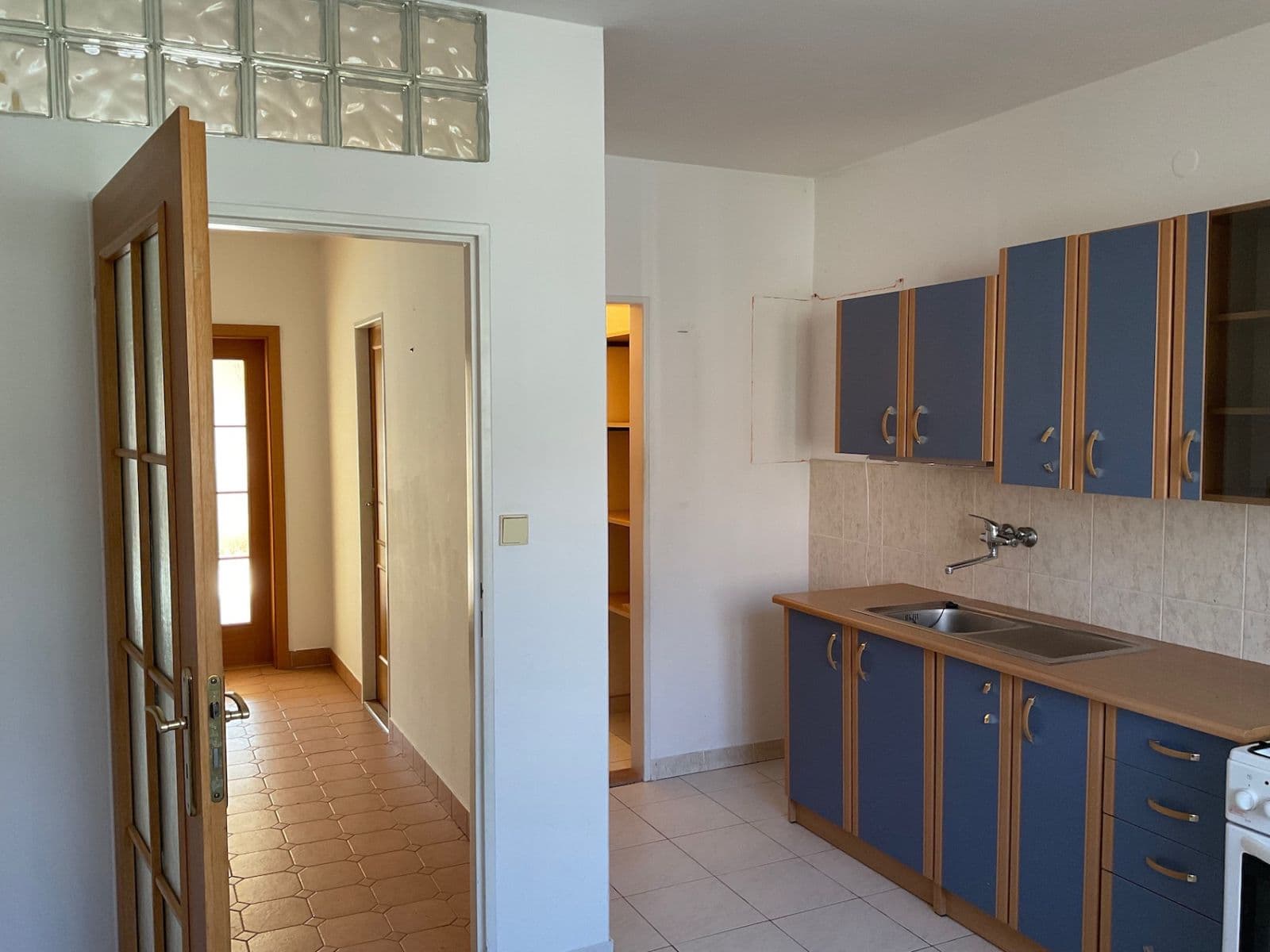 Predaj domu 206 m², pozemek 231 m², Praporce, Uherské Hradiště, Zlínský kraj Predaj domu 206 m², pozemek 231 m², Praporce, Uherské Hradiště, Zlínský kraj