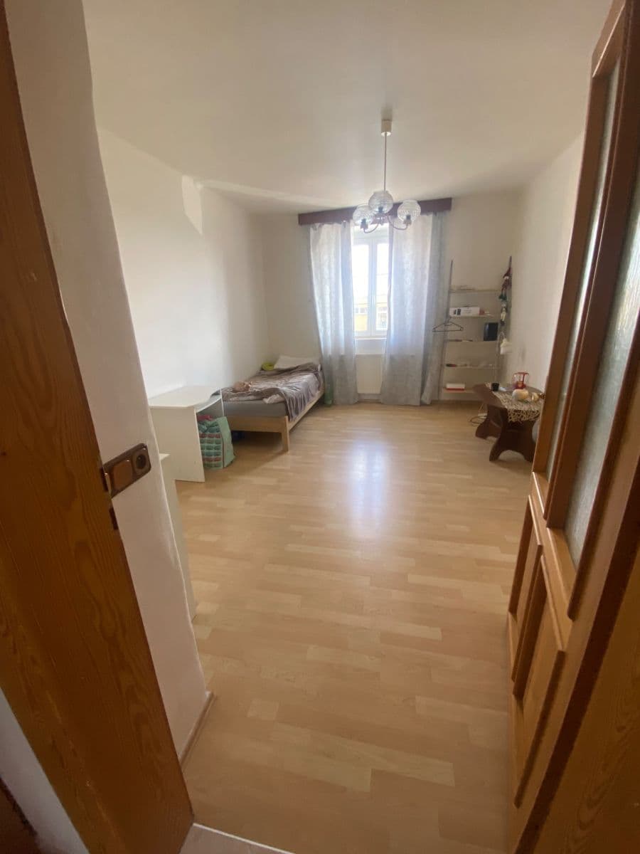 Prenájom bytu 3-izbový 84 m², Na Líše, Praha, Praha Prenájom bytu 3-izbový 84 m², Na Líše, Praha, Praha