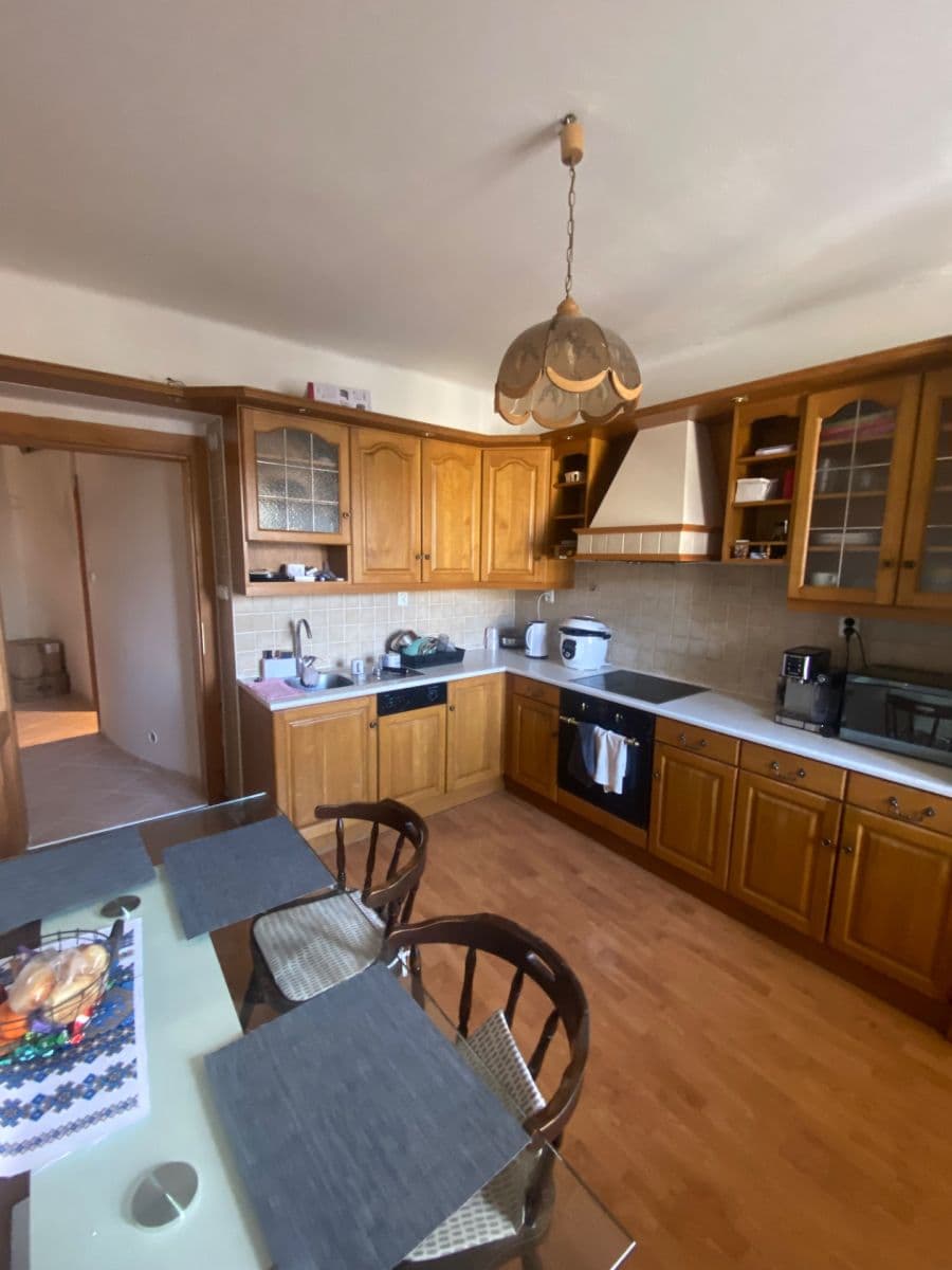 Prenájom bytu 3-izbový 84 m², Na Líše, Praha, Praha Prenájom bytu 3-izbový 84 m², Na Líše, Praha, Praha