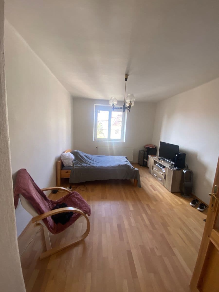 Prenájom bytu 3-izbový 84 m², Na Líše, Praha, Praha Prenájom bytu 3-izbový 84 m², Na Líše, Praha, Praha