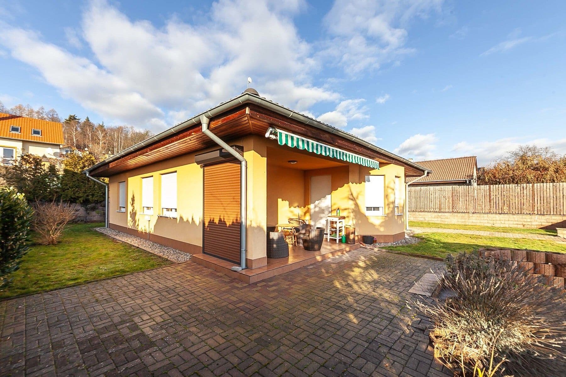 Predaj domu 113 m², pozemok 872 m², Ve Stráni, Chomutov, Ústecký kraj Predaj domu 113 m², pozemok 872 m², Ve Stráni, Chomutov, Ústecký kraj
