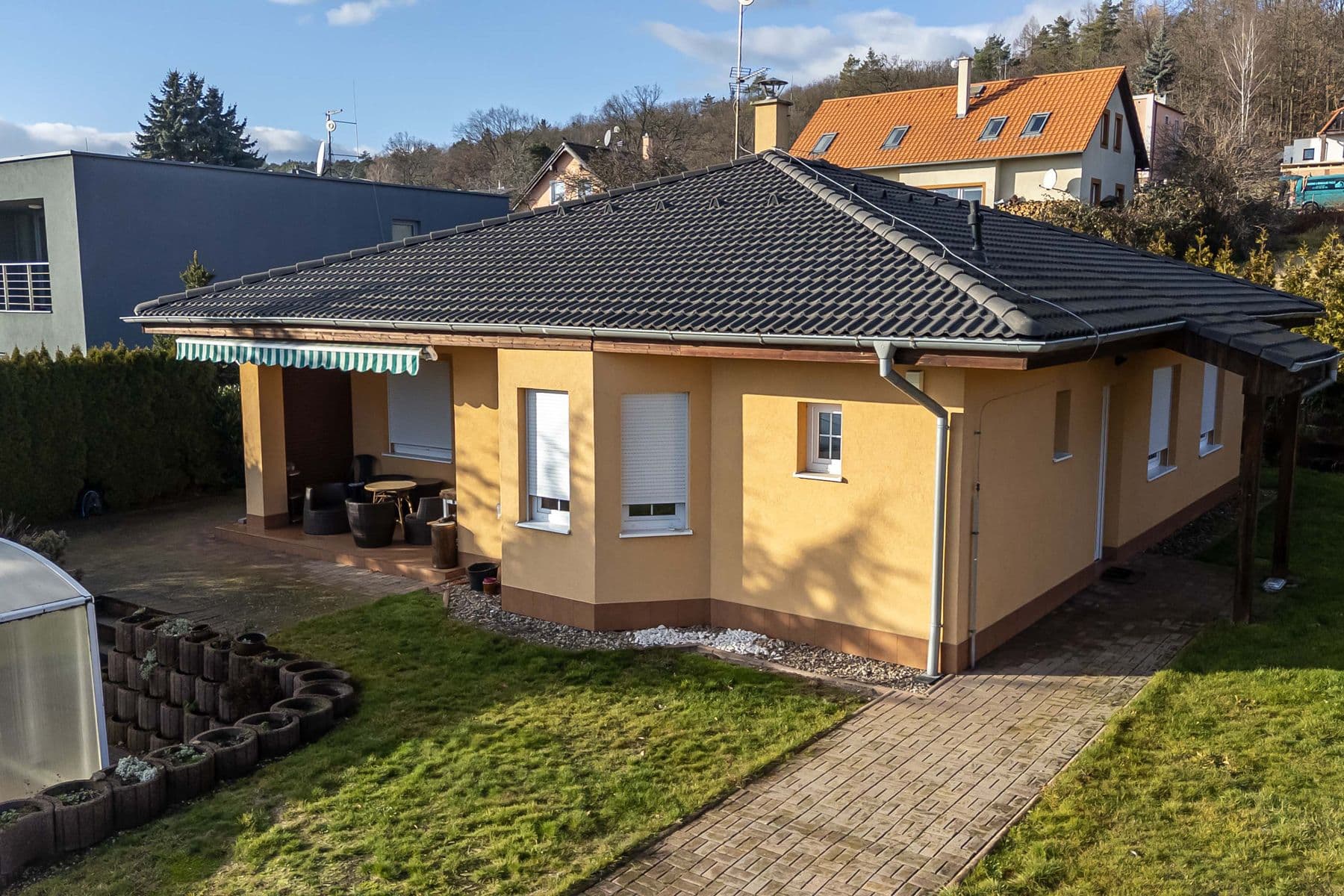 Predaj domu 113 m², pozemok 872 m², Ve Stráni, Chomutov, Ústecký kraj Predaj domu 113 m², pozemok 872 m², Ve Stráni, Chomutov, Ústecký kraj