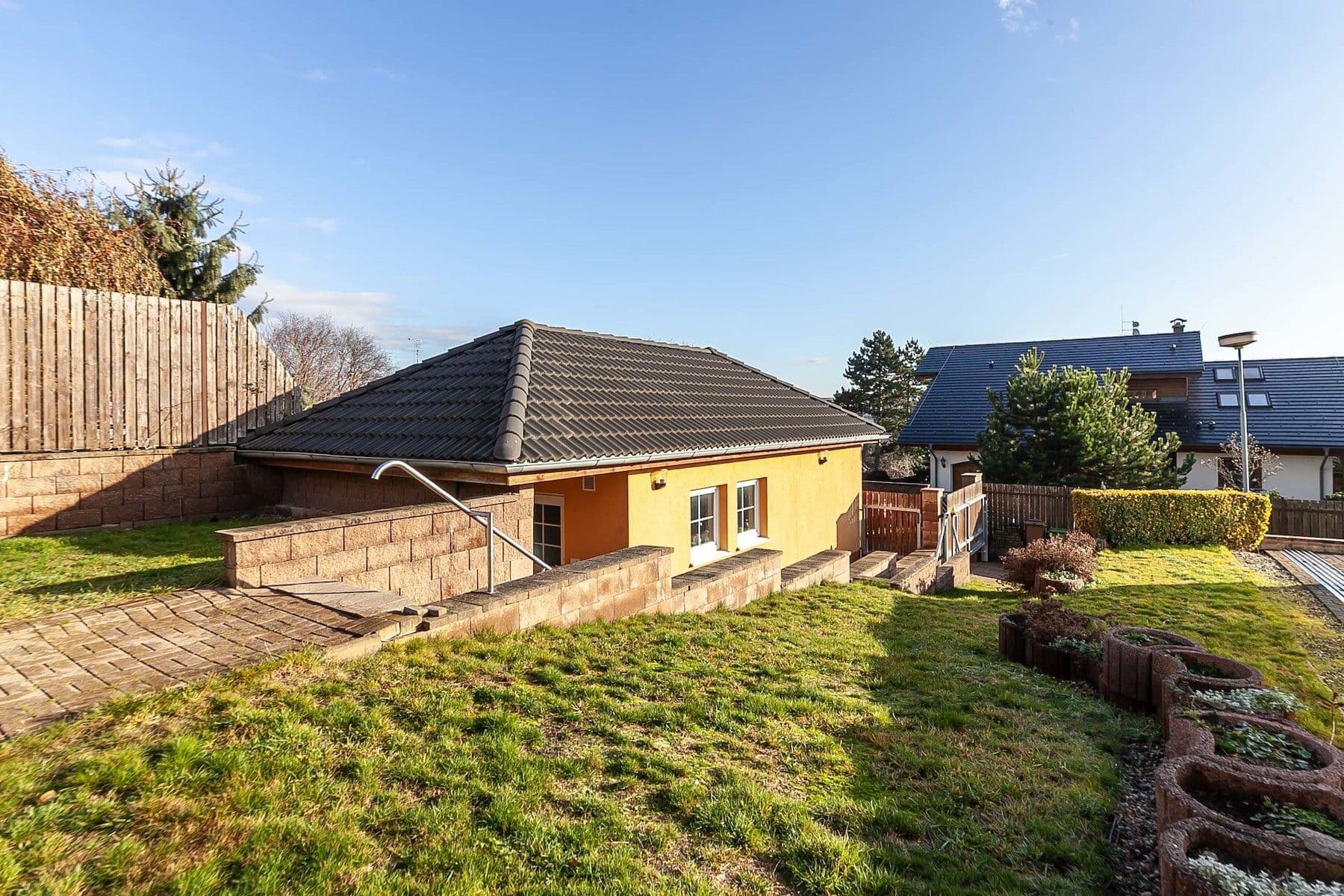 Predaj domu 113 m², pozemok 872 m², Ve Stráni, Chomutov, Ústecký kraj Predaj domu 113 m², pozemok 872 m², Ve Stráni, Chomutov, Ústecký kraj