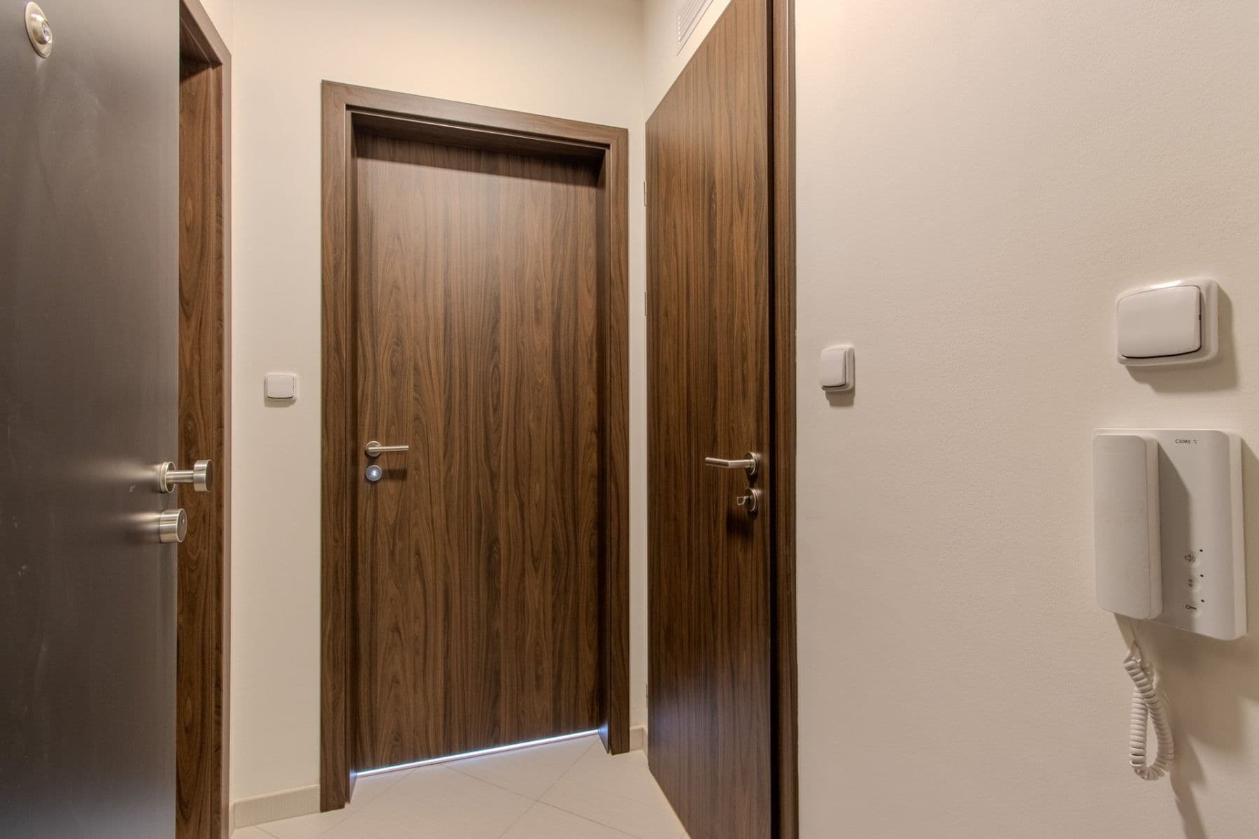 Prenájom bytu 1-izbový 26 m², Stočesova, Praha, Praha Prenájom bytu 1-izbový 26 m², Stočesova, Praha, Praha