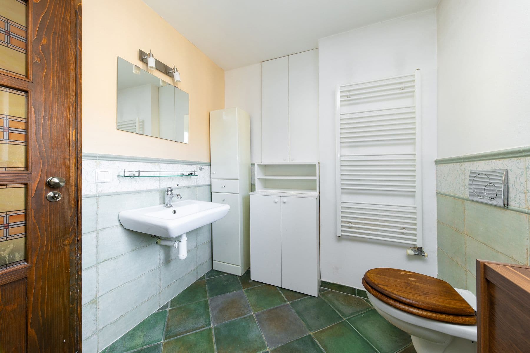 Predaj bytu 2-izbový 55 m², Zajcevova, Ostrava, Moravskoslezský kraj Predaj bytu 2-izbový 55 m², Zajcevova, Ostrava, Moravskoslezský kraj