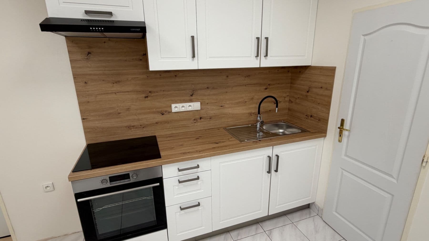 Prenájom bytu 3-izbový 85 m², Dalovská, Divišov, Středočeský kraj Prenájom bytu 3-izbový 85 m², Dalovská, Divišov, Středočeský kraj