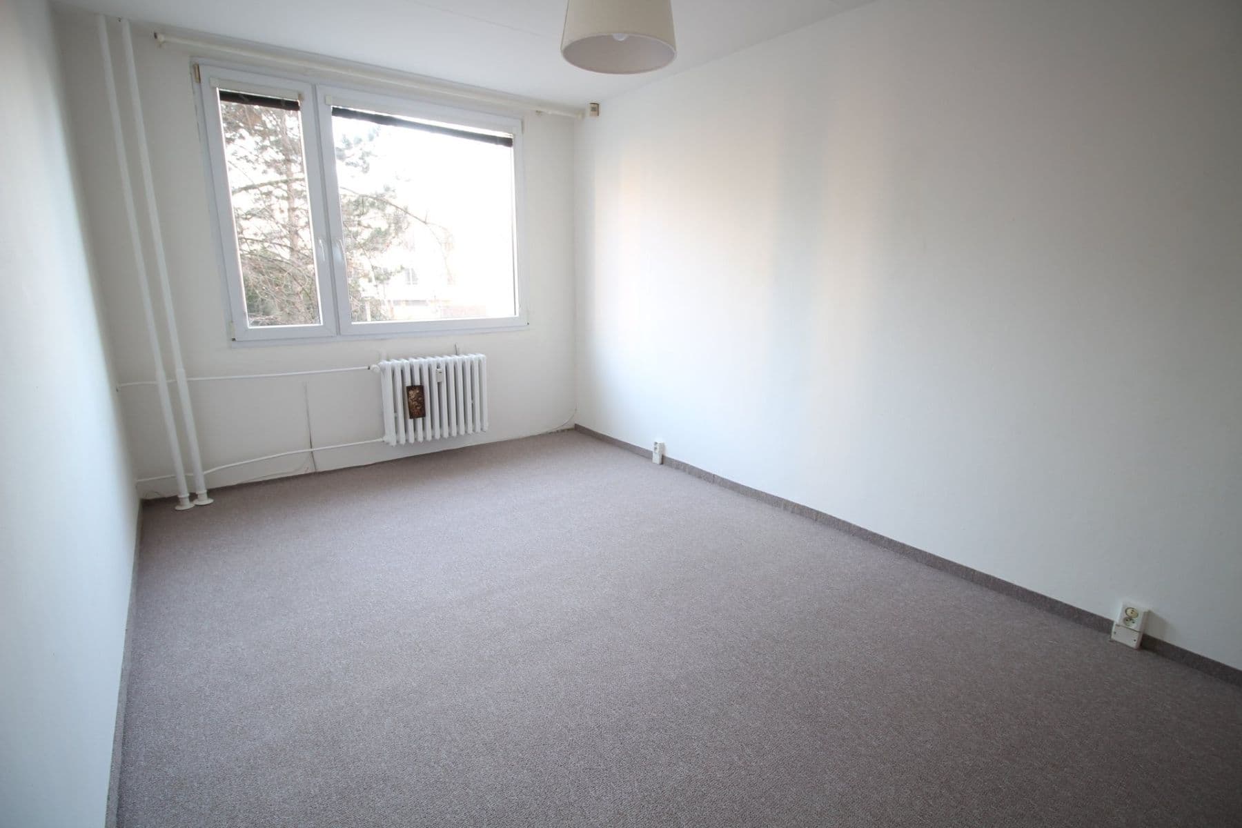 Prenájom bytu 3-izbový 80 m², Volkova, Praha, Praha Prenájom bytu 3-izbový 80 m², Volkova, Praha, Praha