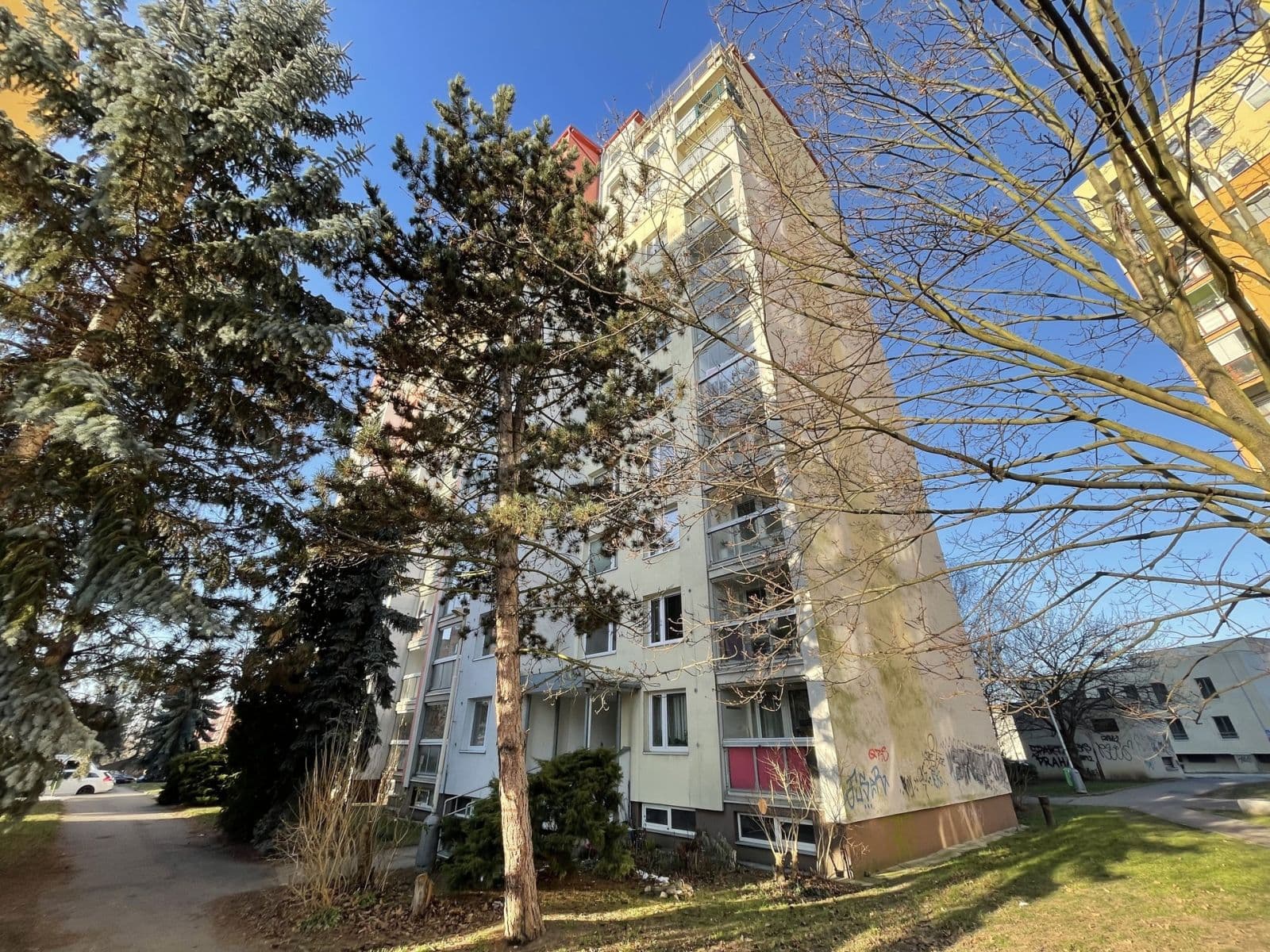 Prenájom bytu 3-izbový 80 m², Volkova, Praha, Praha Prenájom bytu 3-izbový 80 m², Volkova, Praha, Praha