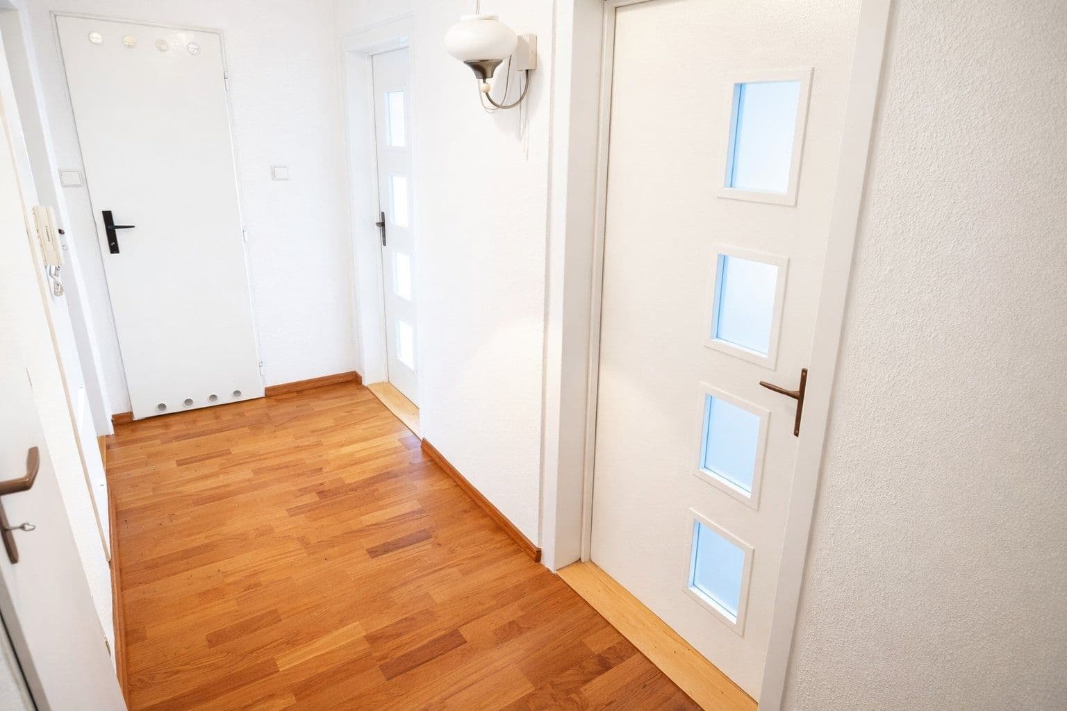 Prenájom bytu 3-izbový 80 m², Volkova, Praha, Praha Prenájom bytu 3-izbový 80 m², Volkova, Praha, Praha