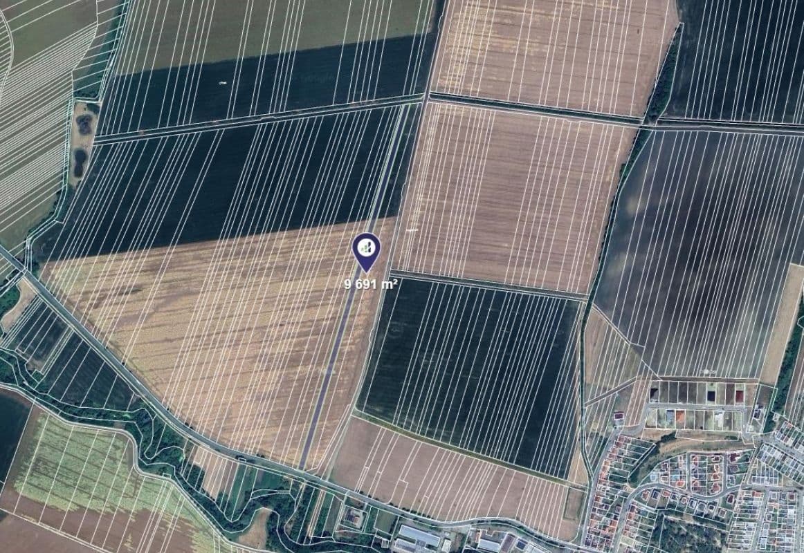 Predaj pozemku 2.423 m², Dolní Němčí, Zlínský kraj Predaj pozemku 2.423 m², Dolní Němčí, Zlínský kraj