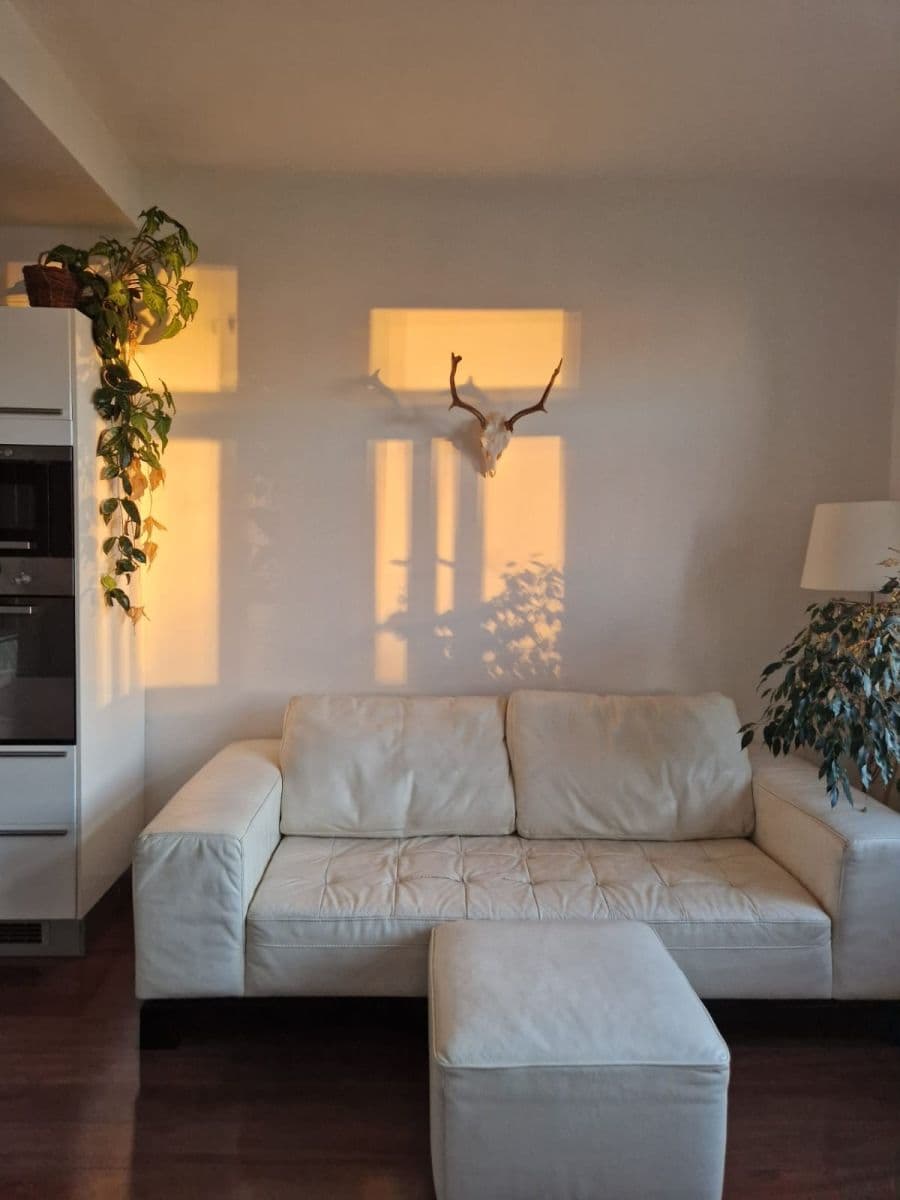 Prenájom bytu 2-izbový 50 m², Na Výšinách, Praha, Praha Prenájom bytu 2-izbový 50 m², Na Výšinách, Praha, Praha