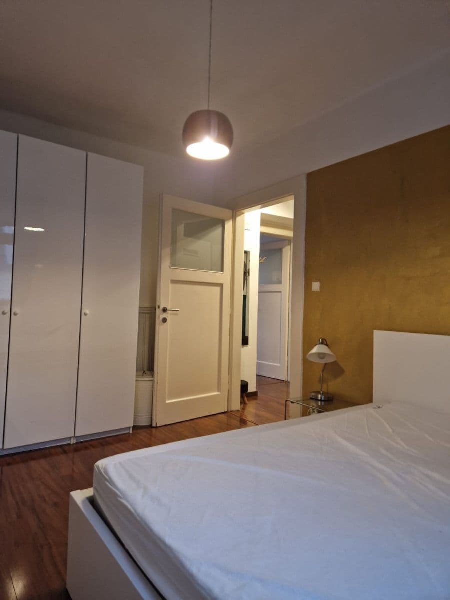 Prenájom bytu 2-izbový 50 m², Na Výšinách, Praha, Praha Prenájom bytu 2-izbový 50 m², Na Výšinách, Praha, Praha