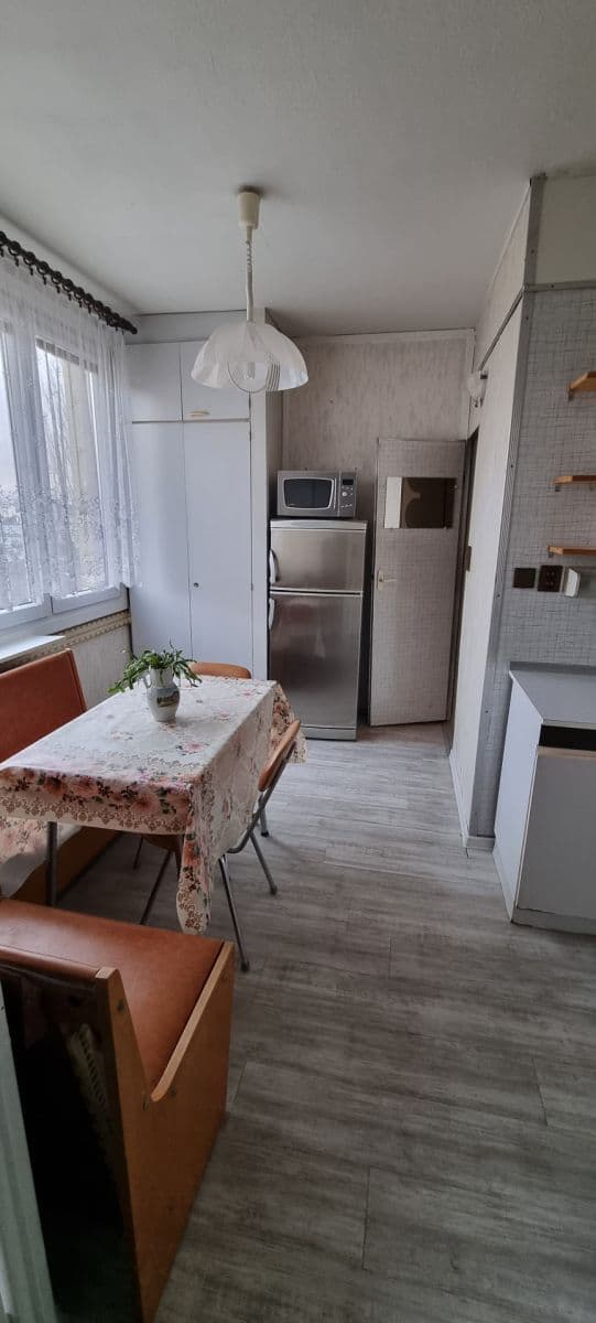 Predaj bytu 2-izbový 61 m², Švestková, Ústí nad Labem, Ústecký kraj Predaj bytu 2-izbový 61 m², Švestková, Ústí nad Labem, Ústecký kraj