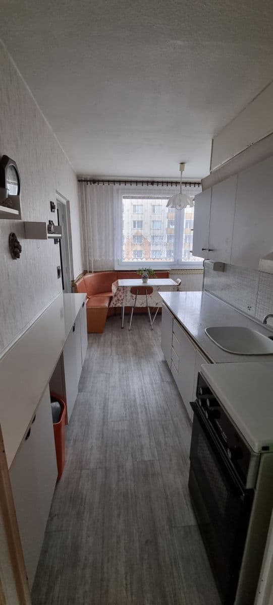 Predaj bytu 2-izbový 61 m², Švestková, Ústí nad Labem, Ústecký kraj Predaj bytu 2-izbový 61 m², Švestková, Ústí nad Labem, Ústecký kraj
