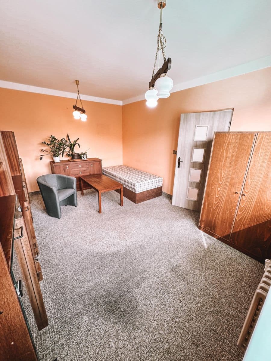 Prenájom bytu 1-izbový 36 m², Nová, Ústí nad Labem, Ústecký kraj Prenájom bytu 1-izbový 36 m², Nová, Ústí nad Labem, Ústecký kraj