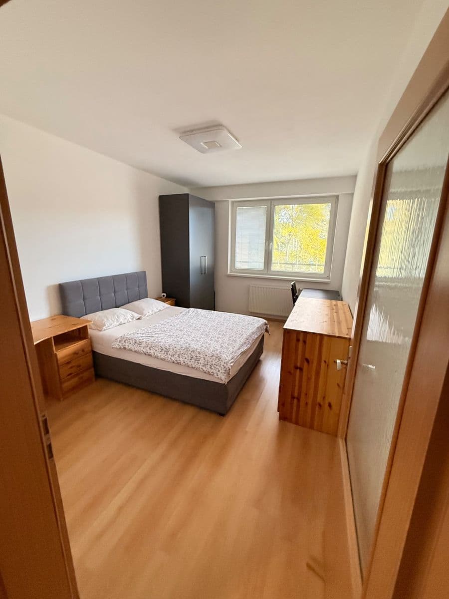 Predaj bytu 3-izbový 91 m², Štefana Majera, Záhorská Bystrica, Bratislavský kraj Predaj bytu 3-izbový 91 m², Štefana Majera, Záhorská Bystrica, Bratislavský kraj