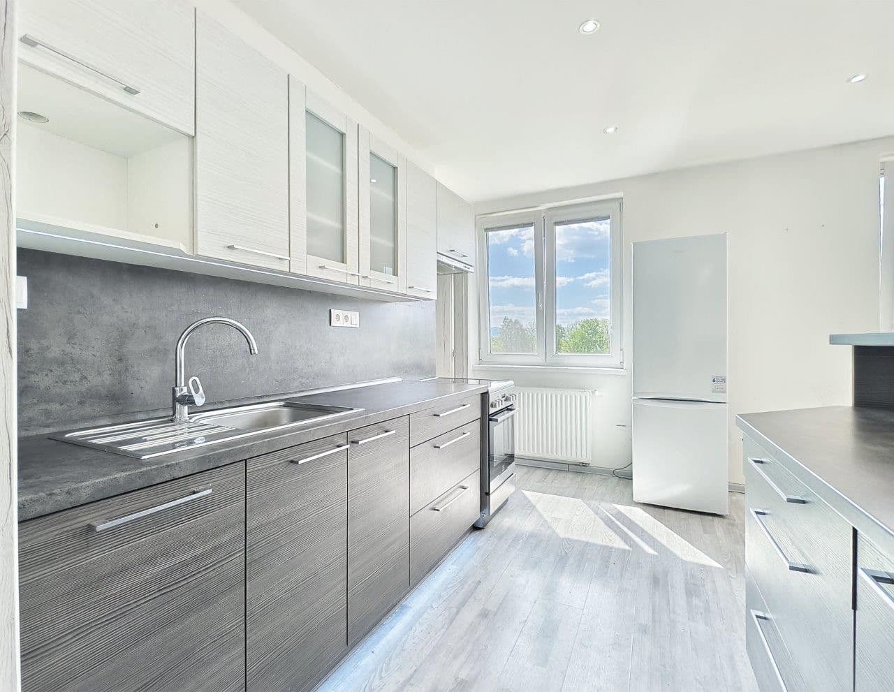 Prenájom bytu 1-izbový 36 m², Školní, Těrlicko, Moravskoslezský kraj Prenájom bytu 1-izbový 36 m², Školní, Těrlicko, Moravskoslezský kraj