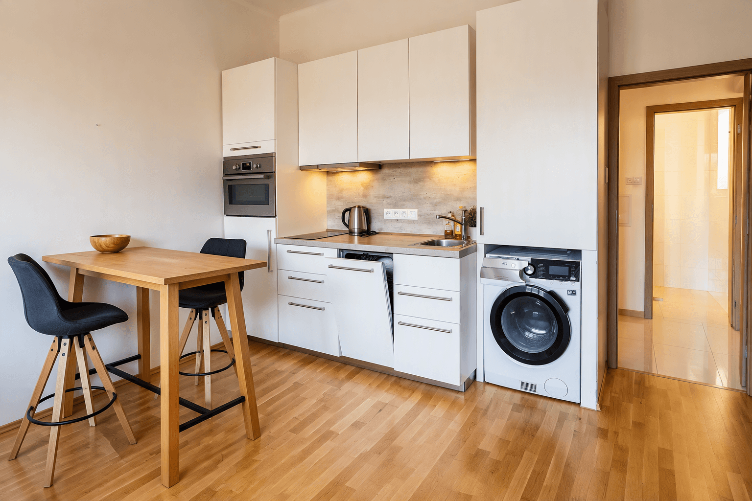 Prenájom bytu 2-izbový 44 m², Jičínská, Praha, Praha Prenájom bytu 2-izbový 44 m², Jičínská, Praha, Praha