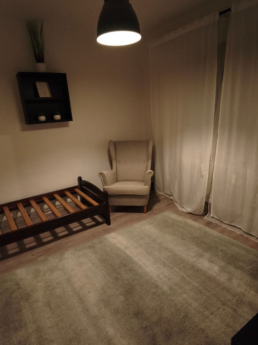 Prenájom bytu 1-izbový 24 m², Luh, Vsetín, Zlínský kraj Prenájom bytu 1-izbový 24 m², Luh, Vsetín, Zlínský kraj