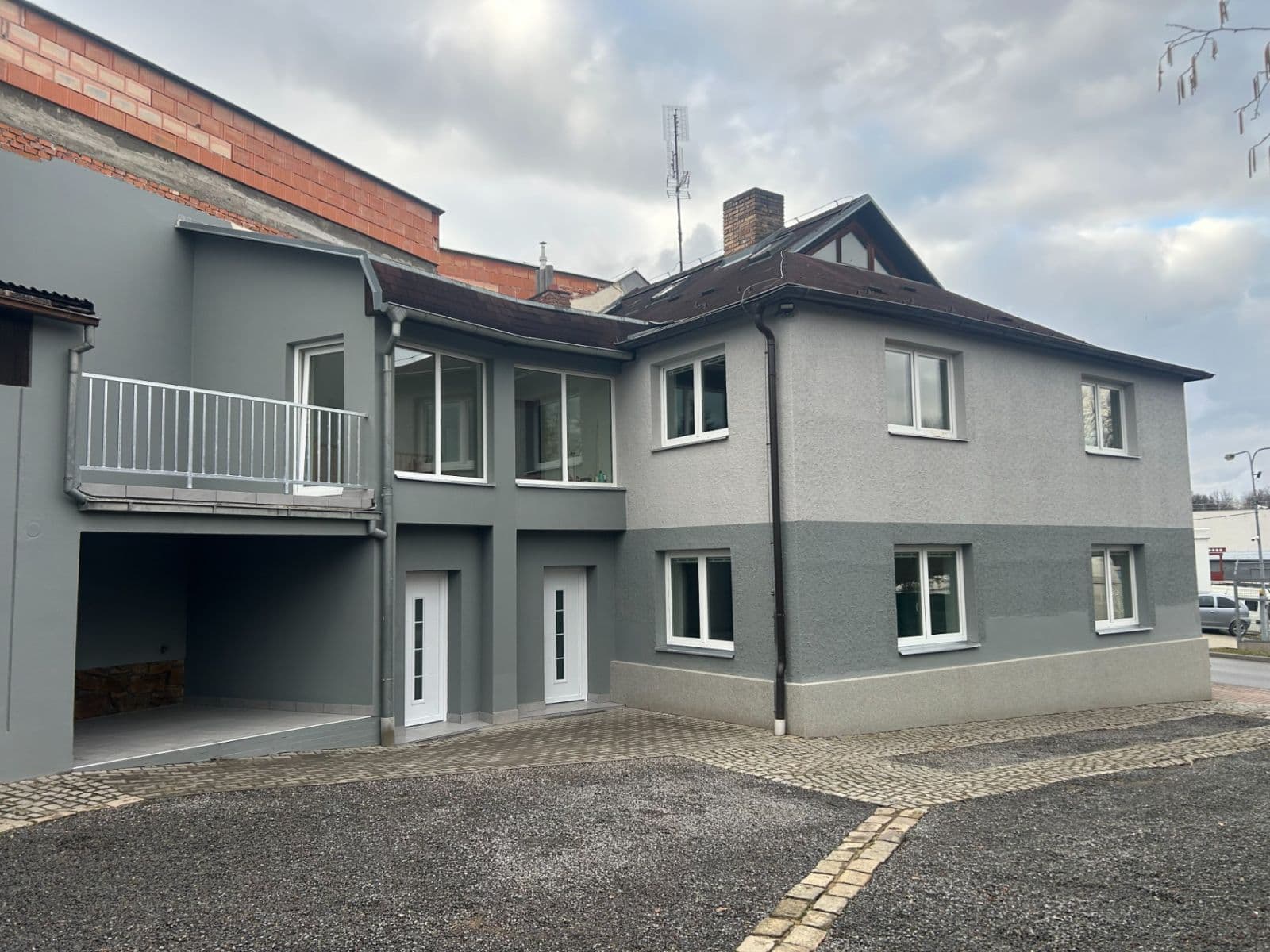 Prenájom bytu 3-izbový 100 m², Skrýšovská, Pelhřimov, Kraj Vysočina Prenájom bytu 3-izbový 100 m², Skrýšovská, Pelhřimov, Kraj Vysočina