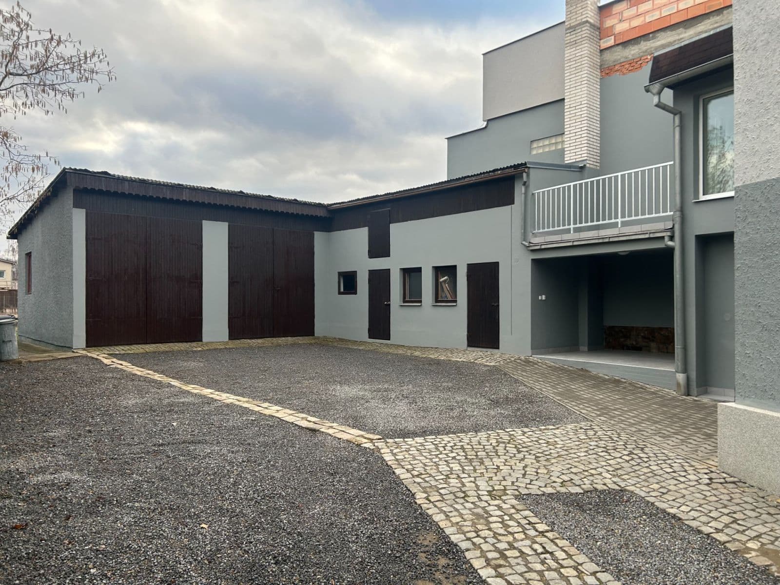 Prenájom bytu 3-izbový 100 m², Skrýšovská, Pelhřimov, Kraj Vysočina Prenájom bytu 3-izbový 100 m², Skrýšovská, Pelhřimov, Kraj Vysočina