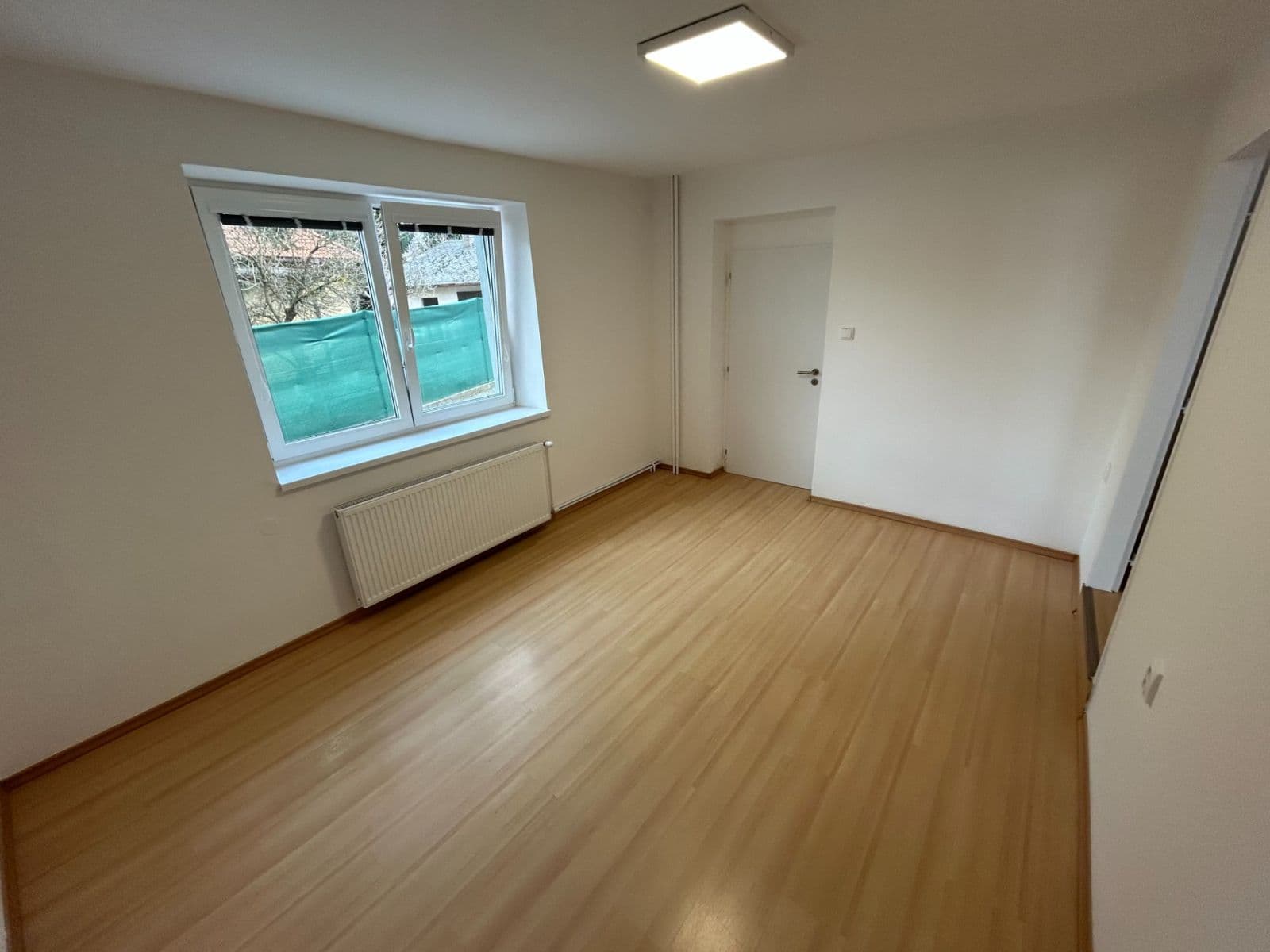 Prenájom bytu 3-izbový 100 m², Skrýšovská, Pelhřimov, Kraj Vysočina Prenájom bytu 3-izbový 100 m², Skrýšovská, Pelhřimov, Kraj Vysočina