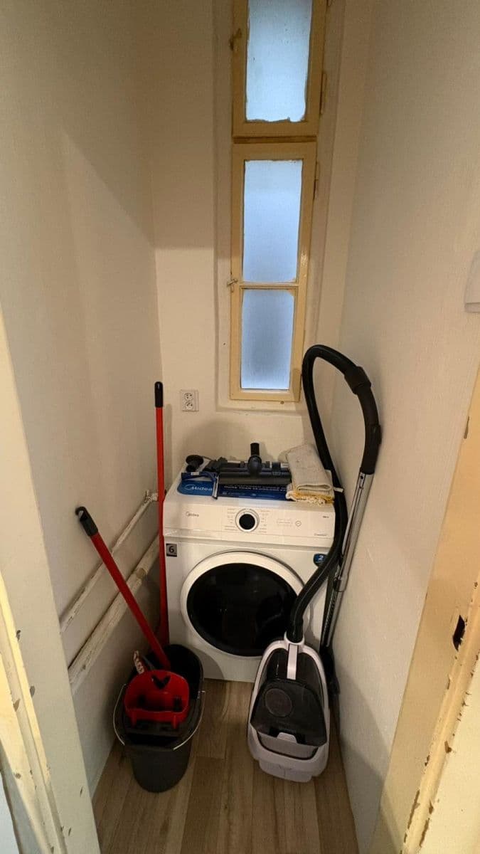 Prenájom bytu 2-izbový 62 m², Lucemburská, Praha, Praha Prenájom bytu 2-izbový 62 m², Lucemburská, Praha, Praha