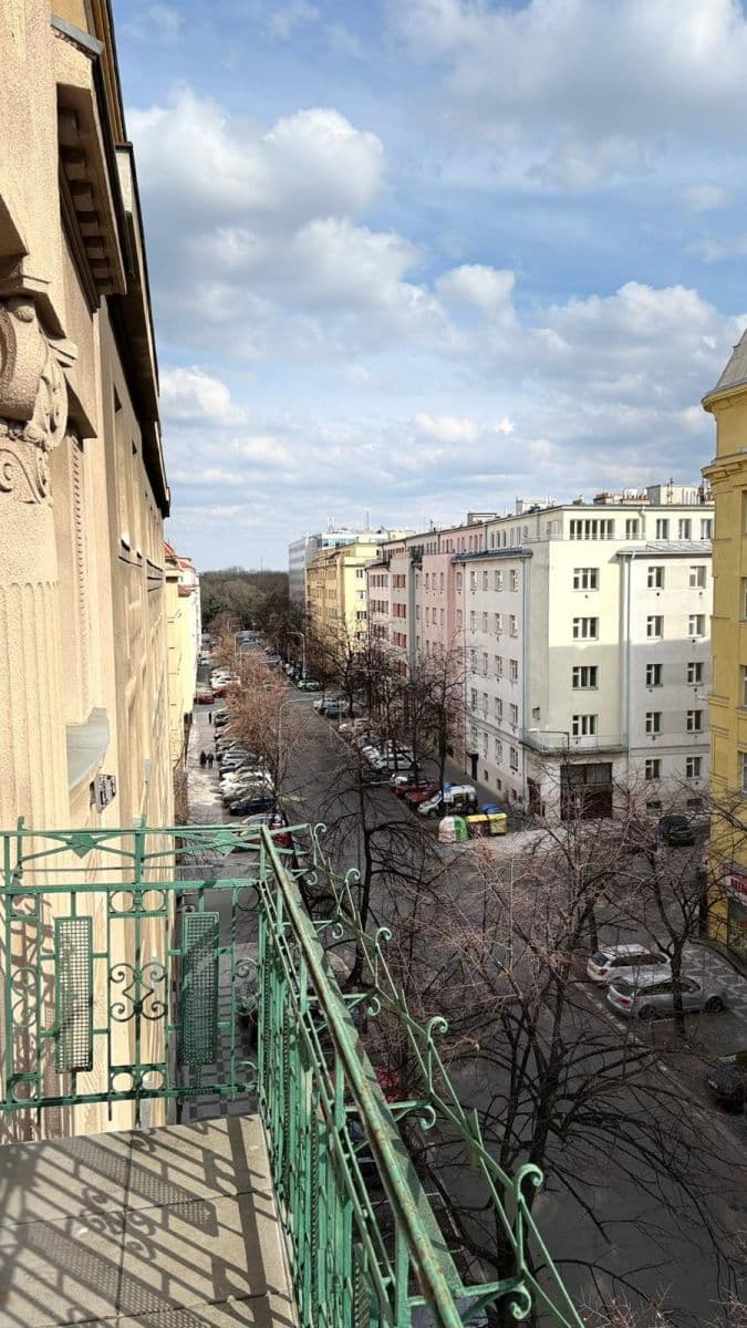 Prenájom bytu 2-izbový 62 m², Lucemburská, Praha, Praha Prenájom bytu 2-izbový 62 m², Lucemburská, Praha, Praha