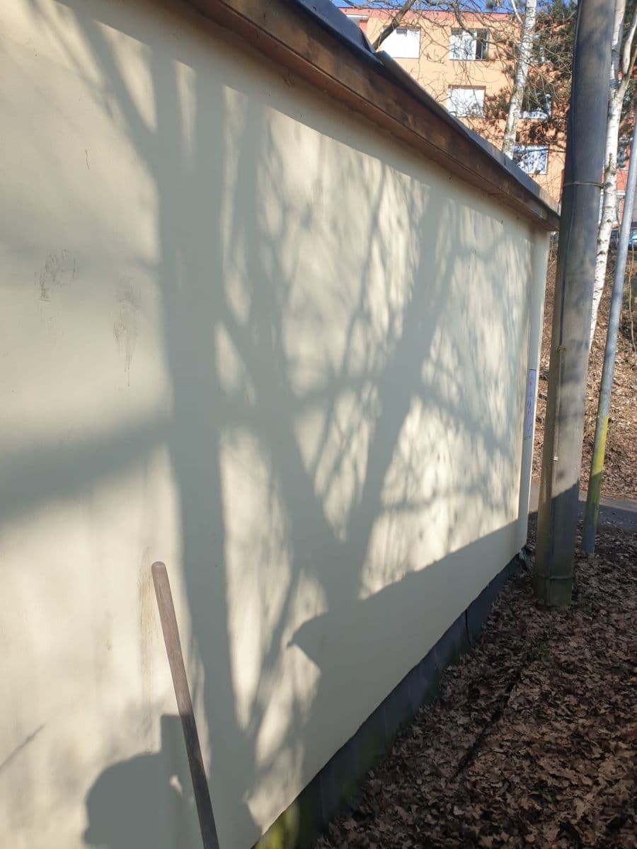 Predaj garáže 15 m², Příkopní, Karlovy Vary, Karlovarský kraj Predaj garáže 15 m², Příkopní, Karlovy Vary, Karlovarský kraj