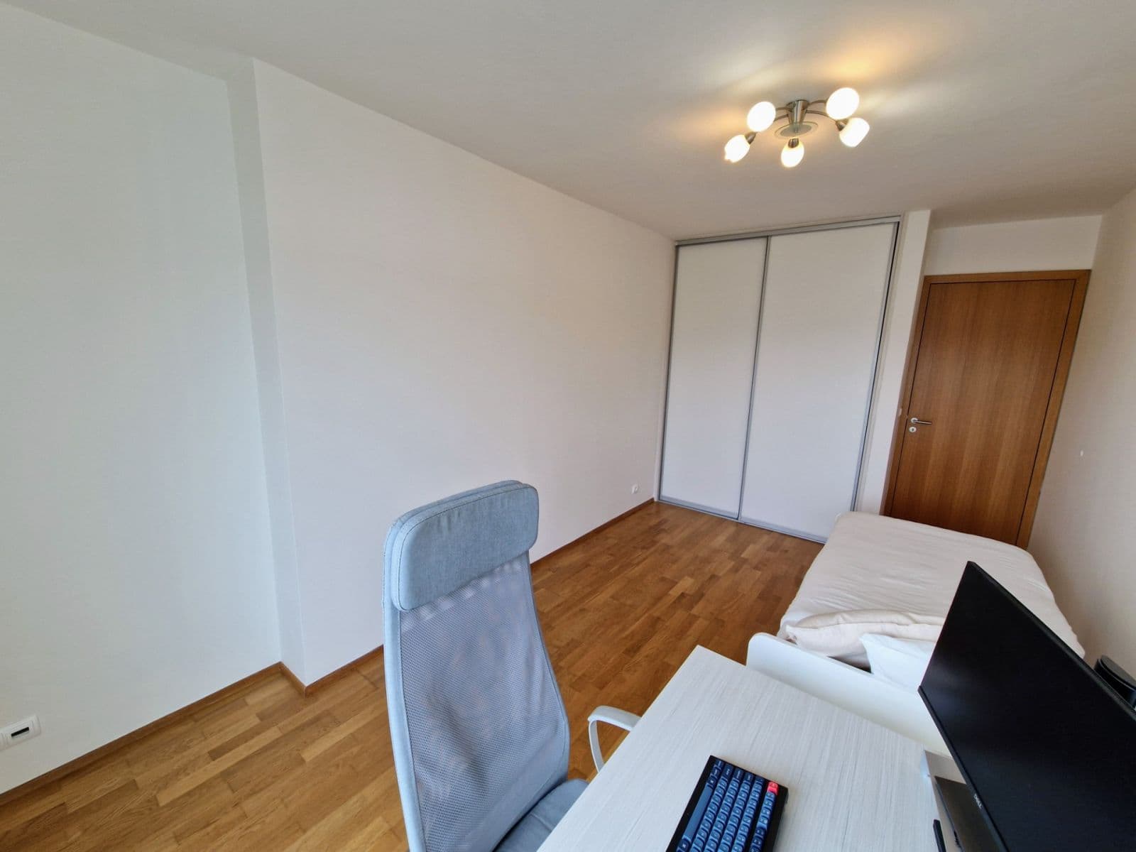 Predaj domu 125 m², pozemek 185 m², Terasy IV, Unhošť, Středočeský kraj Predaj domu 125 m², pozemek 185 m², Terasy IV, Unhošť, Středočeský kraj