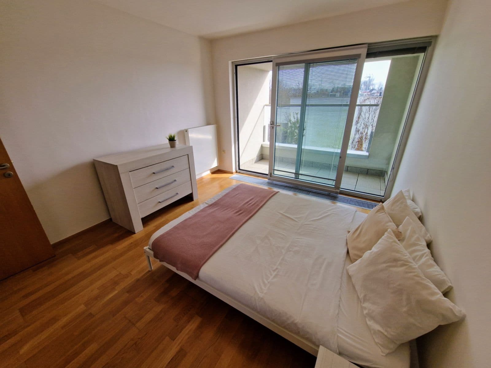 Predaj domu 125 m², pozemek 185 m², Terasy IV, Unhošť, Středočeský kraj Predaj domu 125 m², pozemek 185 m², Terasy IV, Unhošť, Středočeský kraj