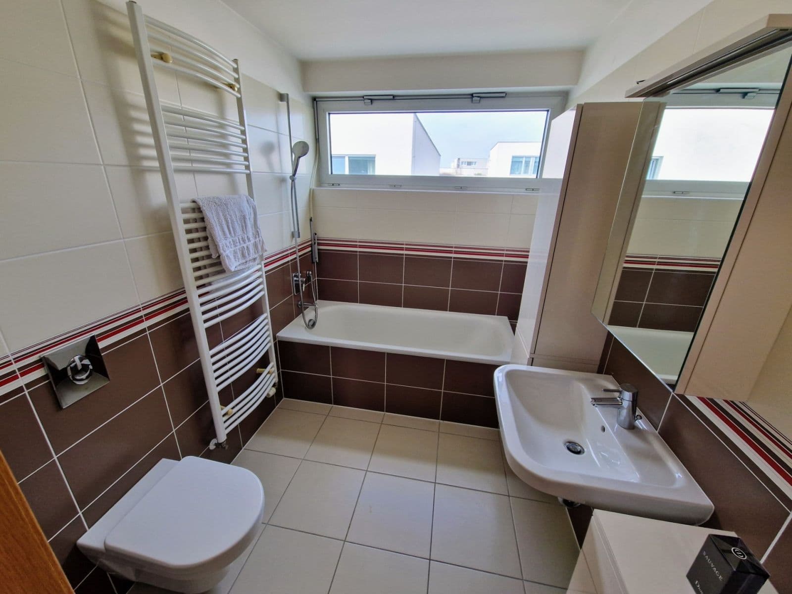 Predaj domu 125 m², pozemek 185 m², Terasy IV, Unhošť, Středočeský kraj Predaj domu 125 m², pozemek 185 m², Terasy IV, Unhošť, Středočeský kraj