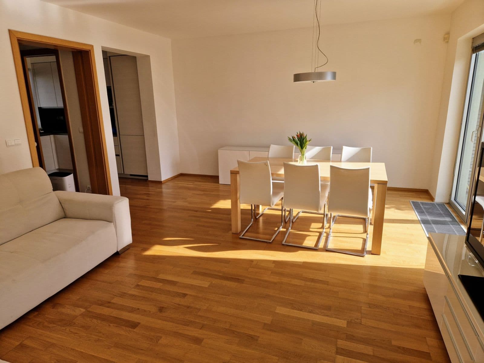 Predaj domu 125 m², pozemek 185 m², Terasy IV, Unhošť, Středočeský kraj Predaj domu 125 m², pozemek 185 m², Terasy IV, Unhošť, Středočeský kraj
