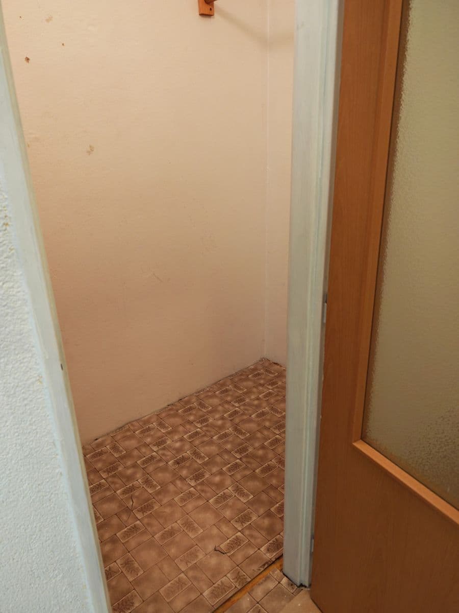 Prenájom bytu 1-izbový 38 m², Haškova, Opava, Moravskoslezský kraj Prenájom bytu 1-izbový 38 m², Haškova, Opava, Moravskoslezský kraj