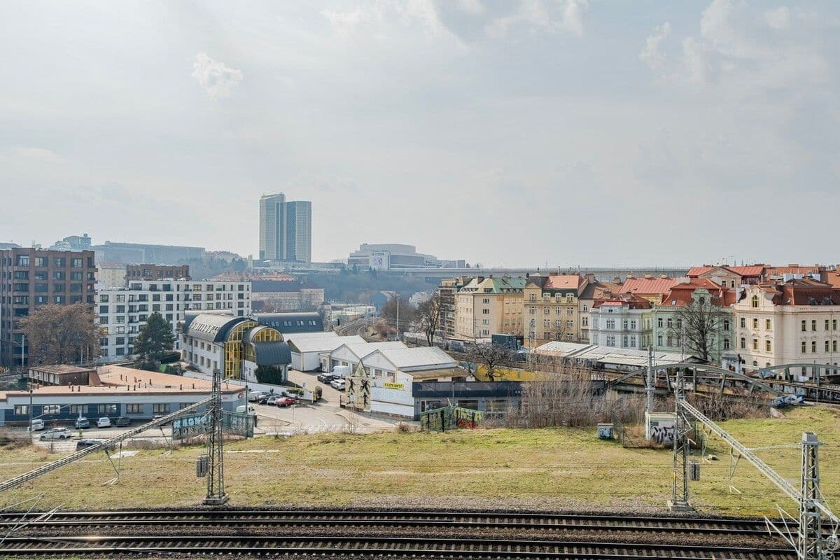 Prenájom bytu 27 m², Perucká, Praha, Praha Prenájom bytu 27 m², Perucká, Praha, Praha