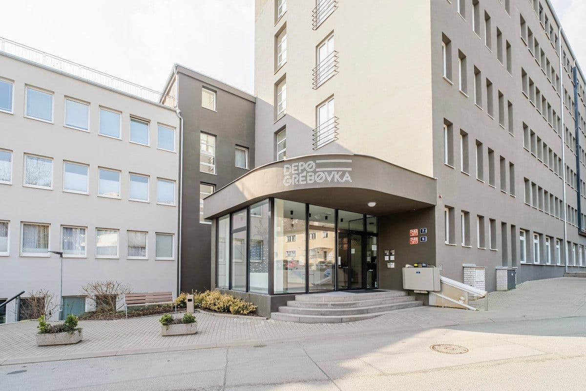 Prenájom bytu 27 m², Perucká, Praha, Praha Prenájom bytu 27 m², Perucká, Praha, Praha