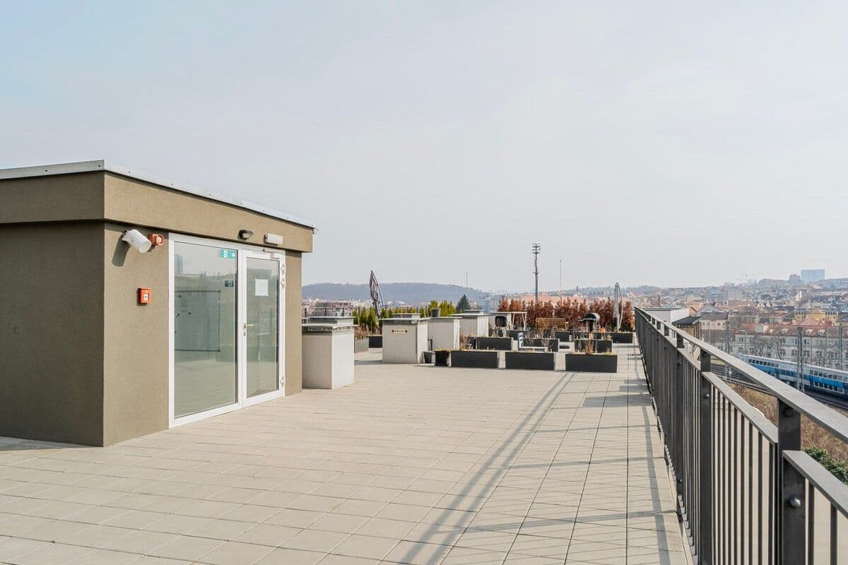 Prenájom bytu 27 m², Perucká, Praha, Praha Prenájom bytu 27 m², Perucká, Praha, Praha