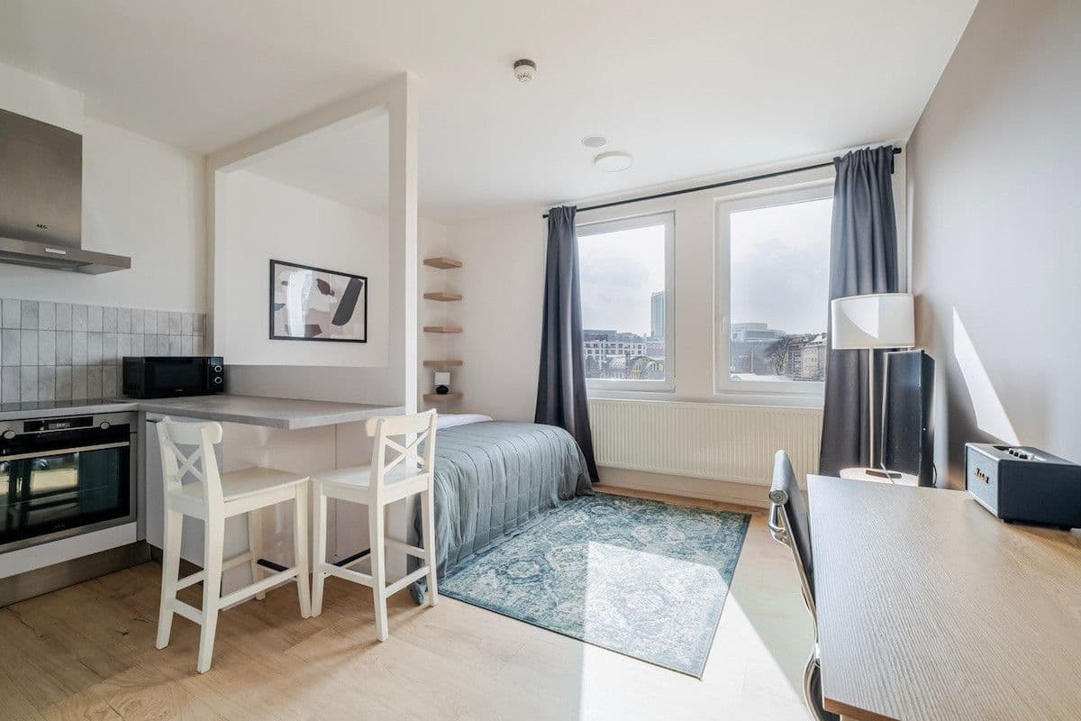 Prenájom bytu 27 m², Perucká, Praha, Praha Prenájom bytu 27 m², Perucká, Praha, Praha