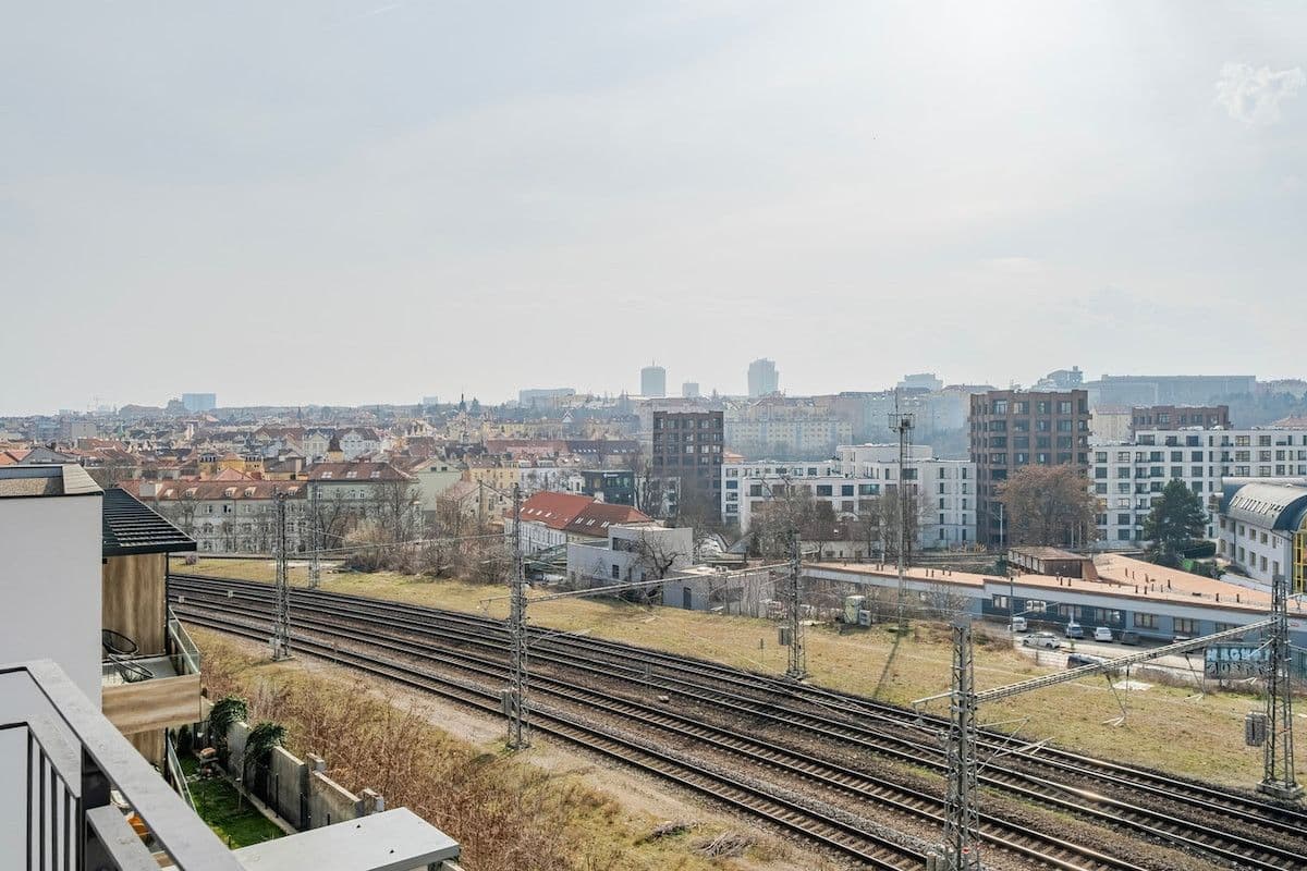 Prenájom bytu 27 m², Perucká, Praha, Praha Prenájom bytu 27 m², Perucká, Praha, Praha