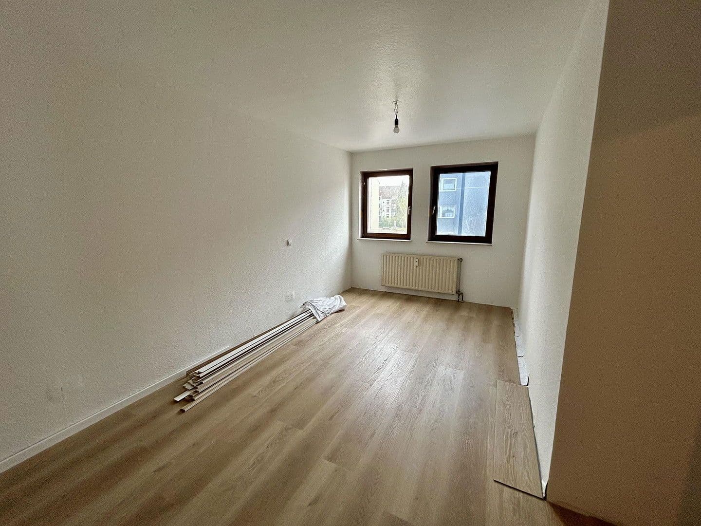 Prenájom bytu 2-izbový 60 m², Altendorfer Straße 364, Essen, Severné Porýnie - Westfálsko Prenájom bytu 2-izbový 60 m², Altendorfer Straße 364, Essen, Severné Porýnie - Westfálsko