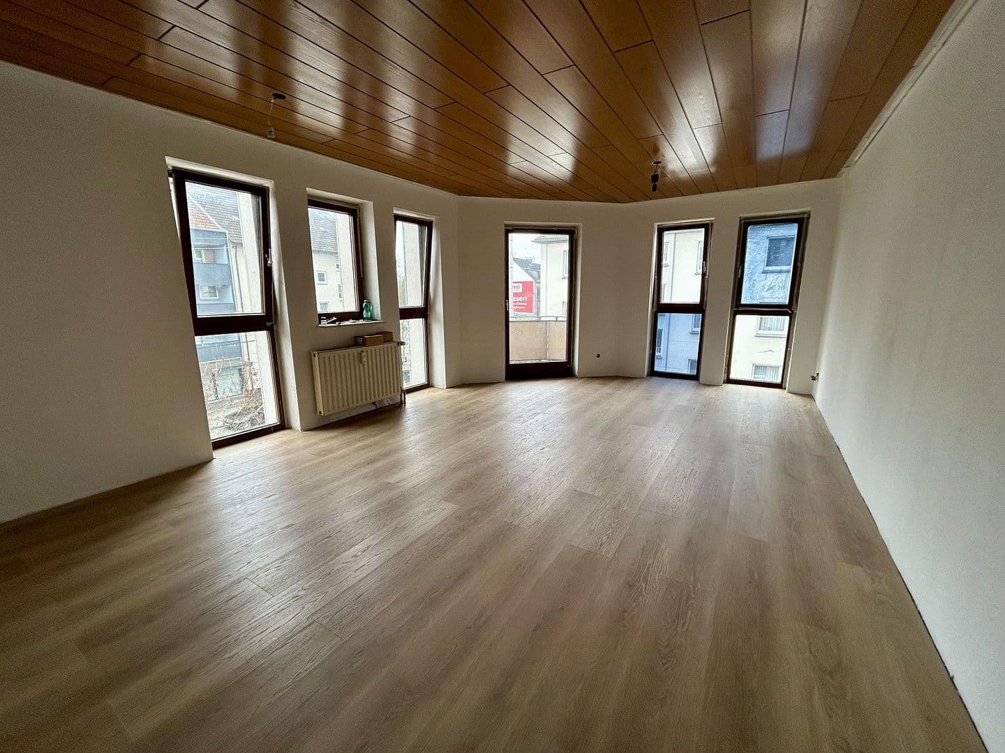 Prenájom bytu 2-izbový 60 m², Altendorfer Straße 364, Essen, Severné Porýnie - Westfálsko Prenájom bytu 2-izbový 60 m², Altendorfer Straße 364, Essen, Severné Porýnie - Westfálsko