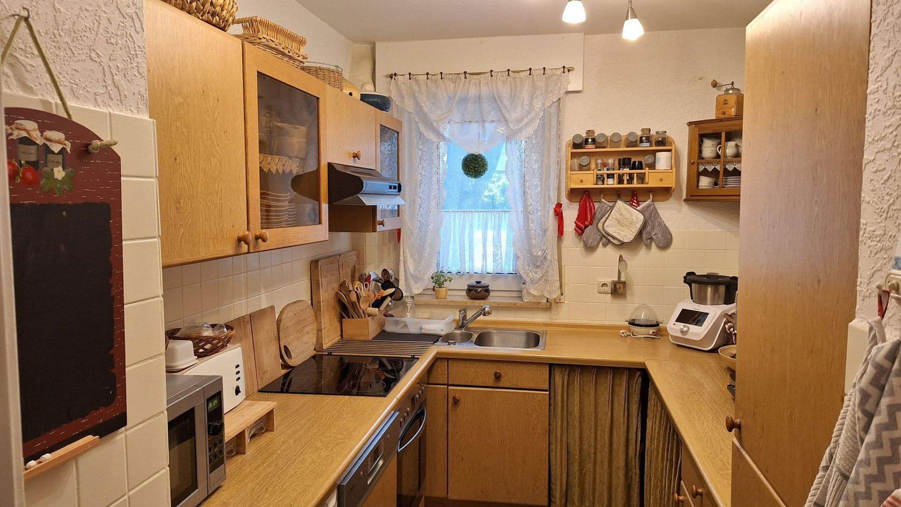 Predaj bytu 4-izbový 101 m², Frankfurt am Main, Hesensko Predaj bytu 4-izbový 101 m², Frankfurt am Main, Hesensko