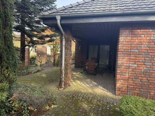 Predaj domu 180 m², pozemek 659 m², Bad Zwischenahn, Dolné Sasko Predaj domu 180 m², pozemek 659 m², Bad Zwischenahn, Dolné Sasko