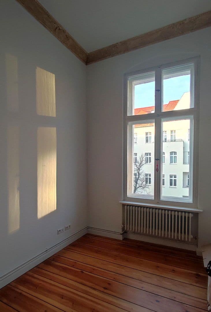 Prenájom bytu 4-izbový 137 m², Westfälische Str. 54, Berlin, Berlín Prenájom bytu 4-izbový 137 m², Westfälische Str. 54, Berlin, Berlín