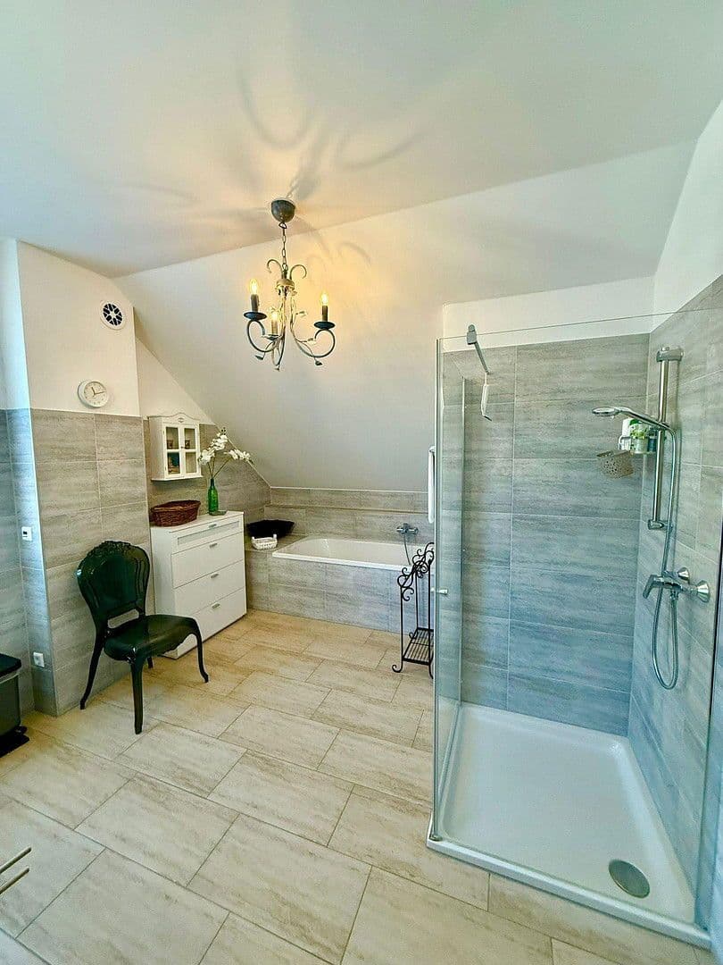 Predaj domu 144 m², pozemek 562 m², Auf Schildrig, Bad Münstereifel, Severné Porýnie - Westfálsko Predaj domu 144 m², pozemek 562 m², Auf Schildrig, Bad Münstereifel, Severné Porýnie - Westfálsko